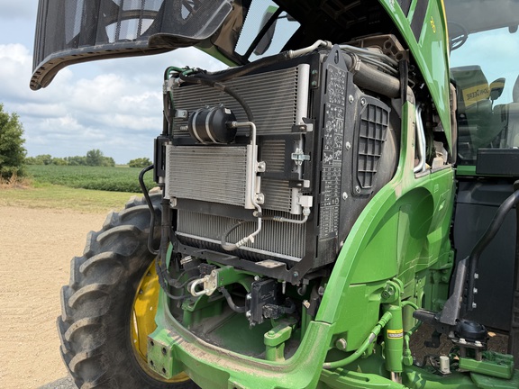 2024 John Deere 7R 210 - Photo17