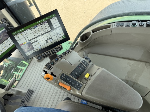 2024 John Deere 7R 210 - Photo28