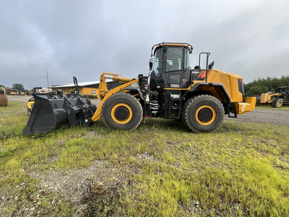 2023 Liebherr 848HV