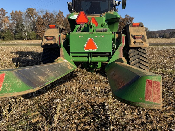2019 John Deere CM1100