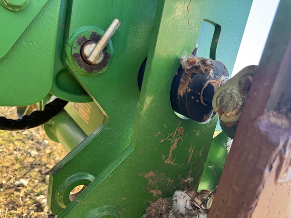 2019 John Deere CM1100