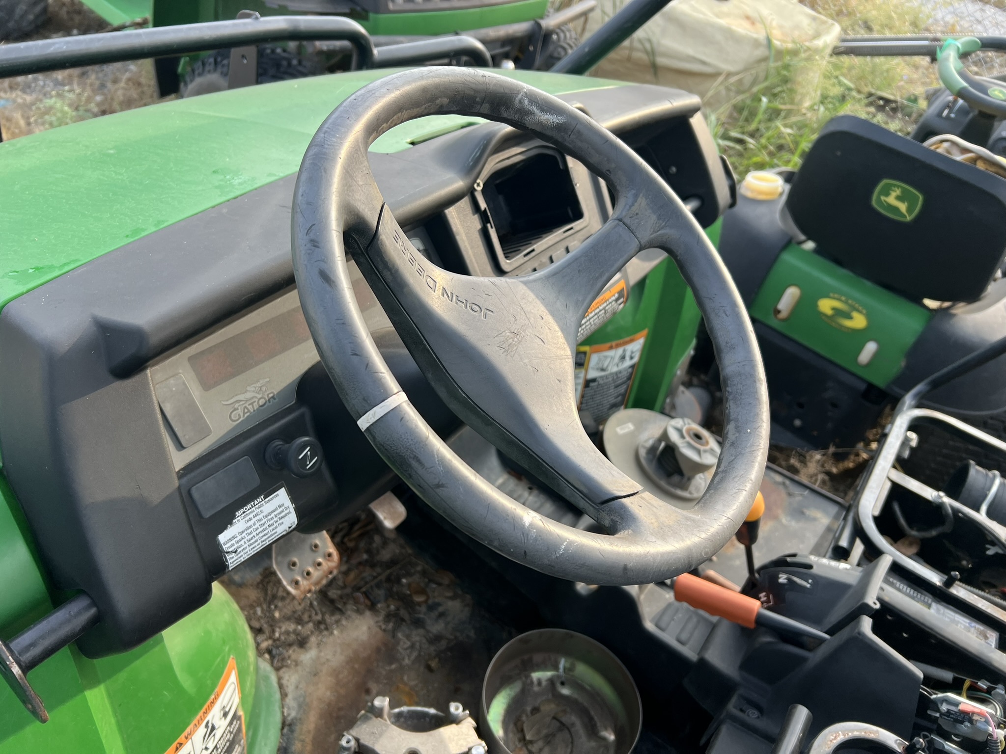 2004 John Deere HPX 4X4 Image 6