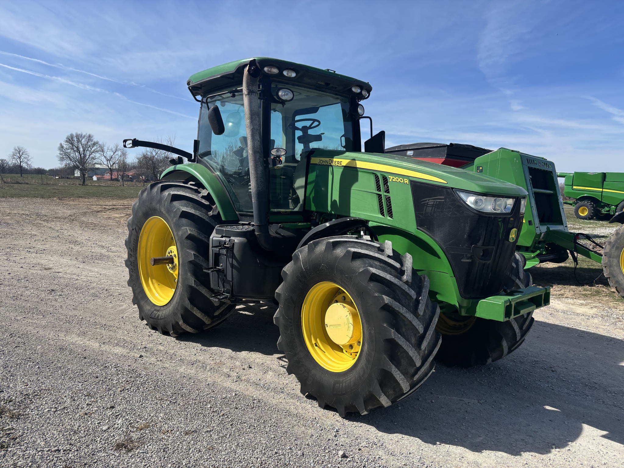  2012 John Deere 7200R at Heritage Tractor in Clinton, MO