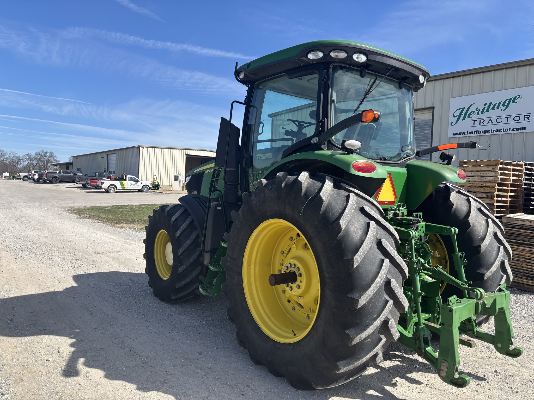  2012 John Deere 7200R at Heritage Tractor in Clinton, MO