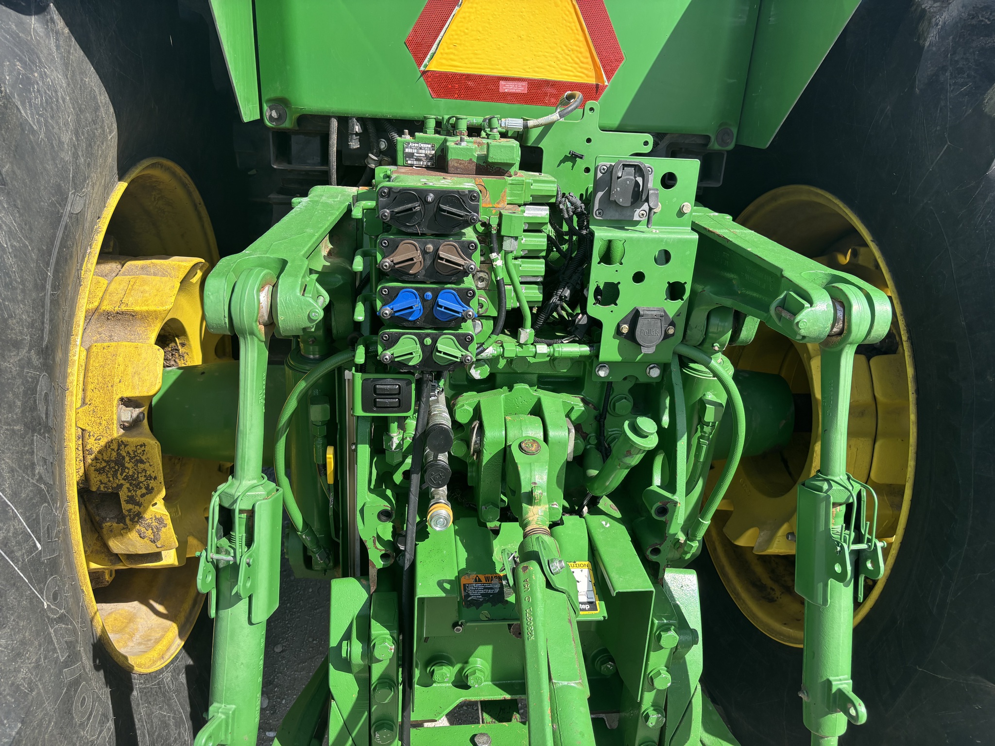  2012 John Deere 7200R at Heritage Tractor in Clinton, MO