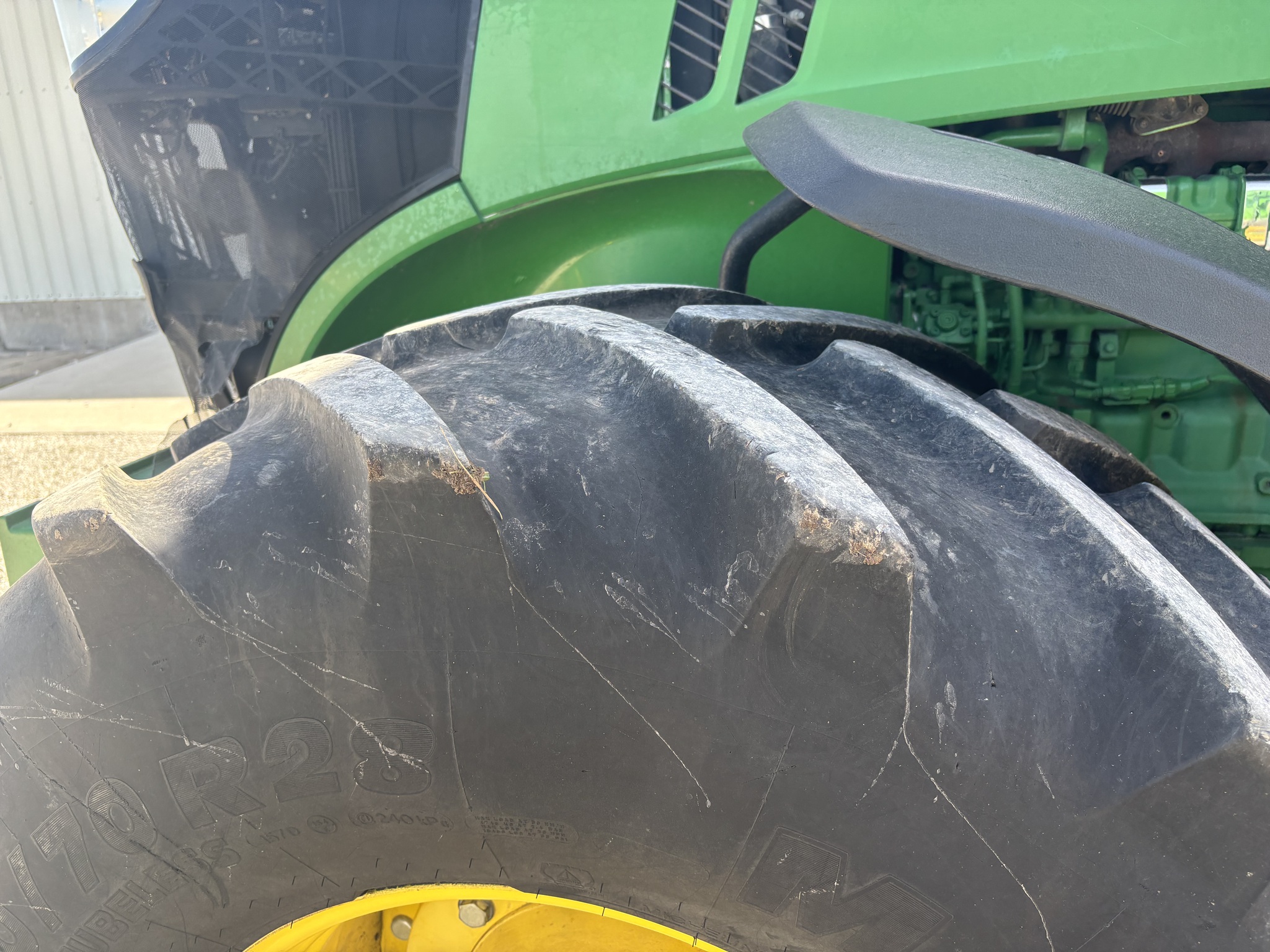  2012 John Deere 7200R at Heritage Tractor in Clinton, MO