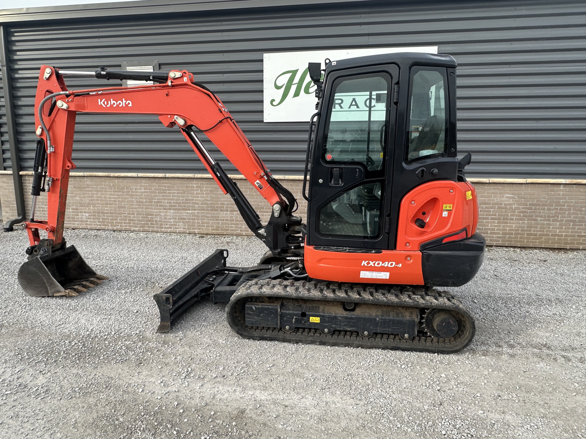  2024 Kubota KXO40-4 at Heritage Tractor in Smithville, MO