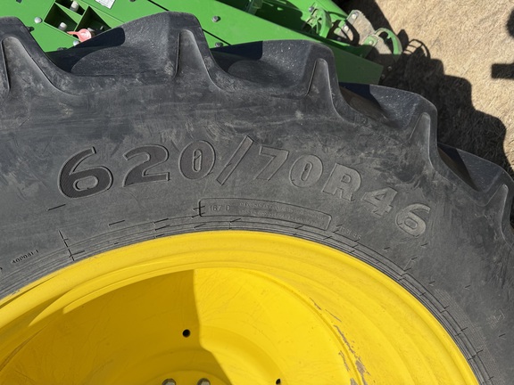 2025 John Deere 9R 390 - Photo9
