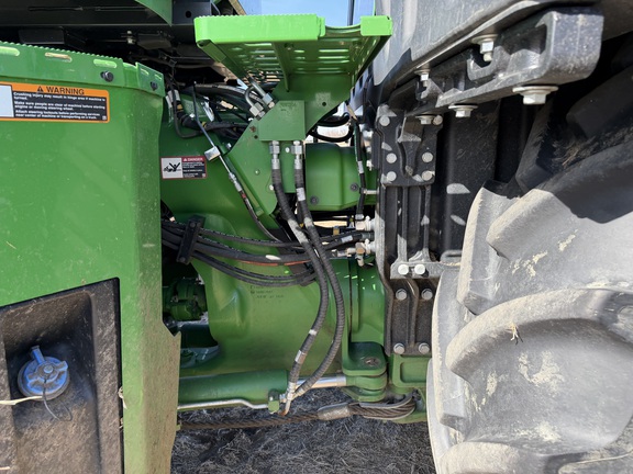2025 John Deere 9R 390 - Photo14