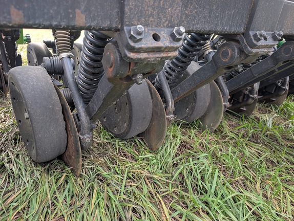 2022 John Deere 1590 - Photo25