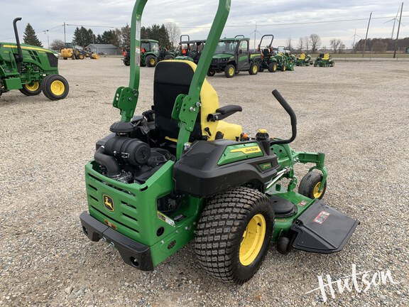 Photo of 2025 John Deere Z930M