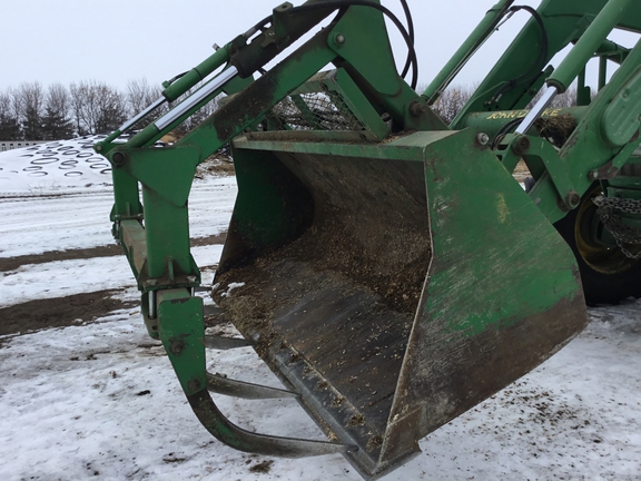 2011 John Deere 7330 - Photo21