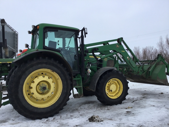 2011 John Deere 7330 - Photo2