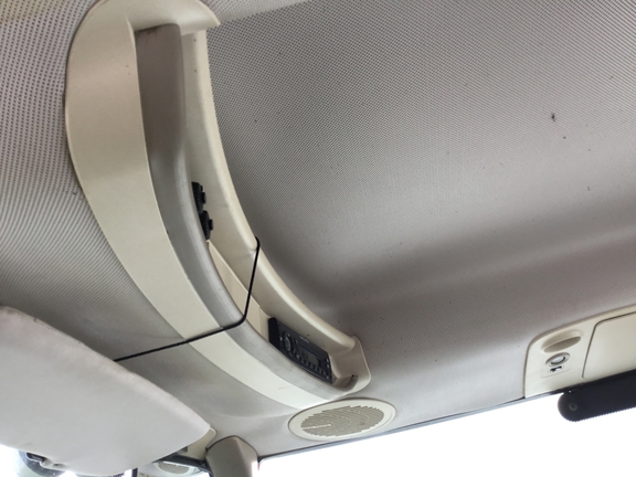 2011 John Deere 7330 - Photo15