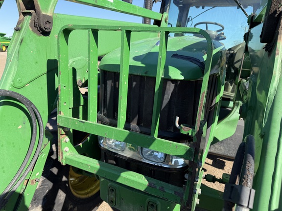 2011 John Deere 7330 - Photo26