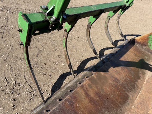 2011 John Deere 7330 - Photo28