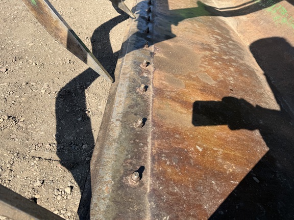 2011 John Deere 7330 - Photo30