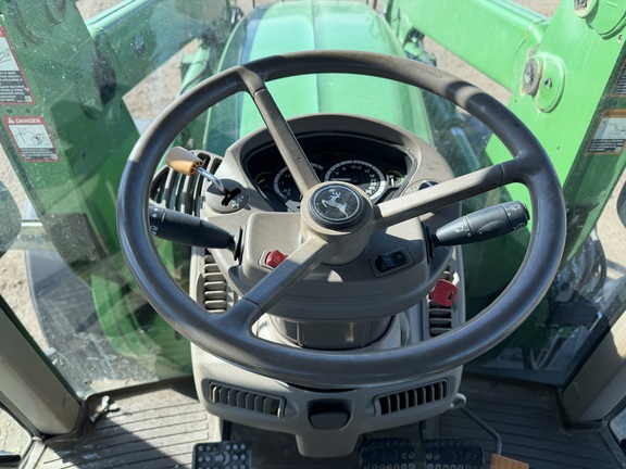 2011 John Deere 7330 - Photo43