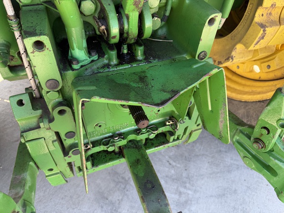 2011 John Deere 7330 - Photo38