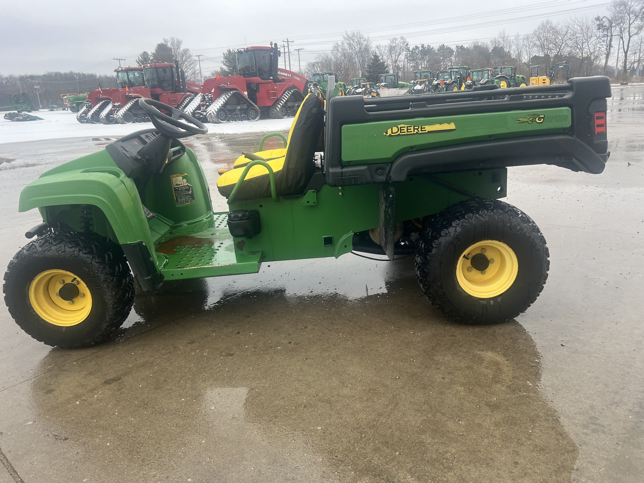 2010 John Deere TX 4X2 Image 6