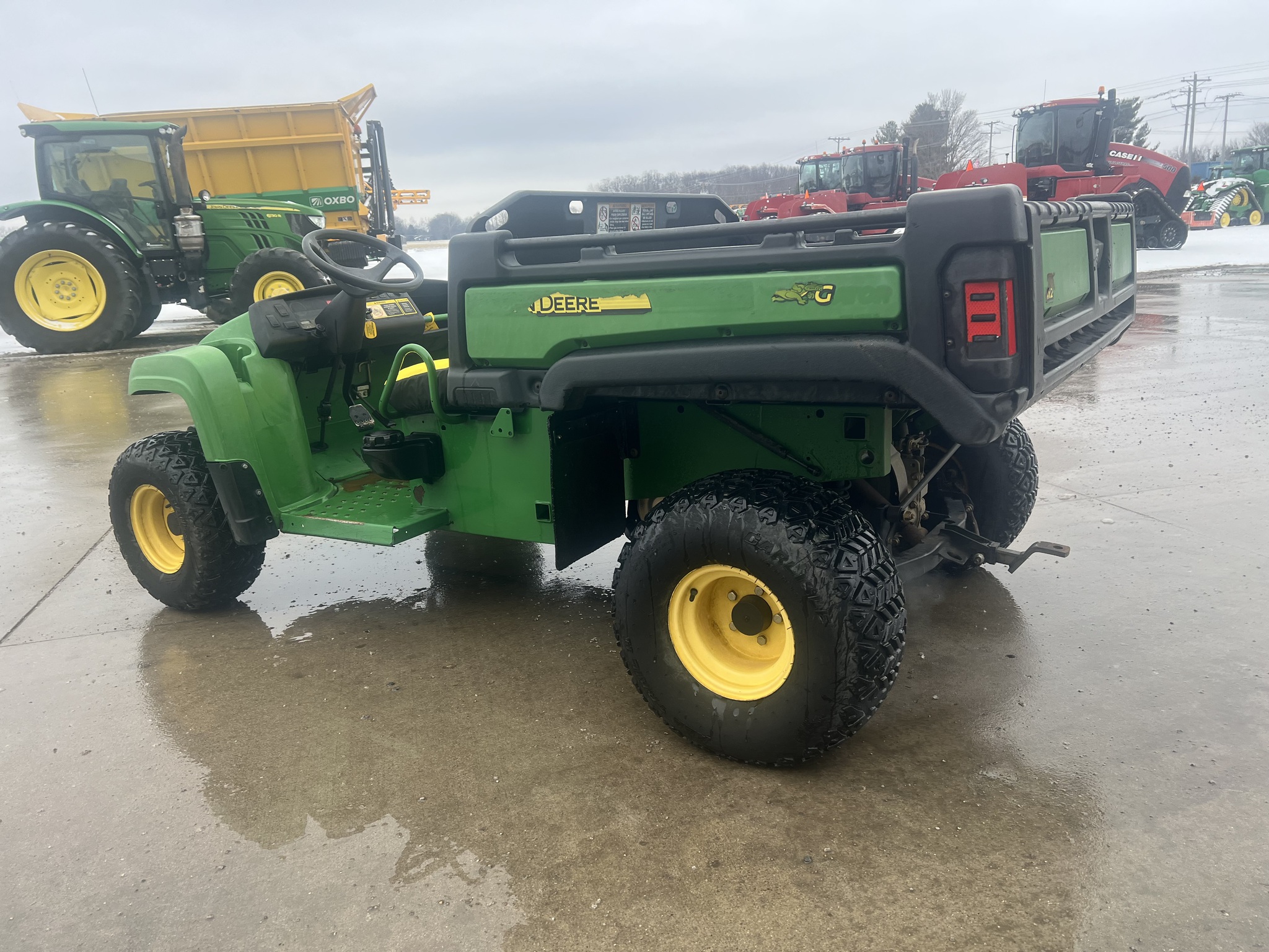 2010 John Deere TX 4X2 Image 5