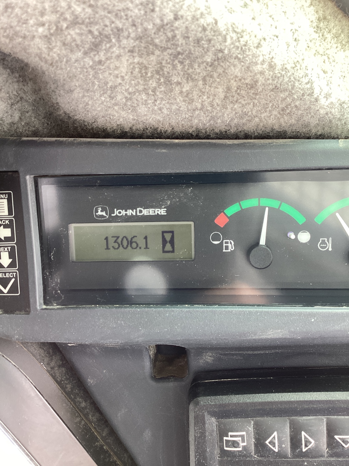 2018 John Deere 333G Image 11