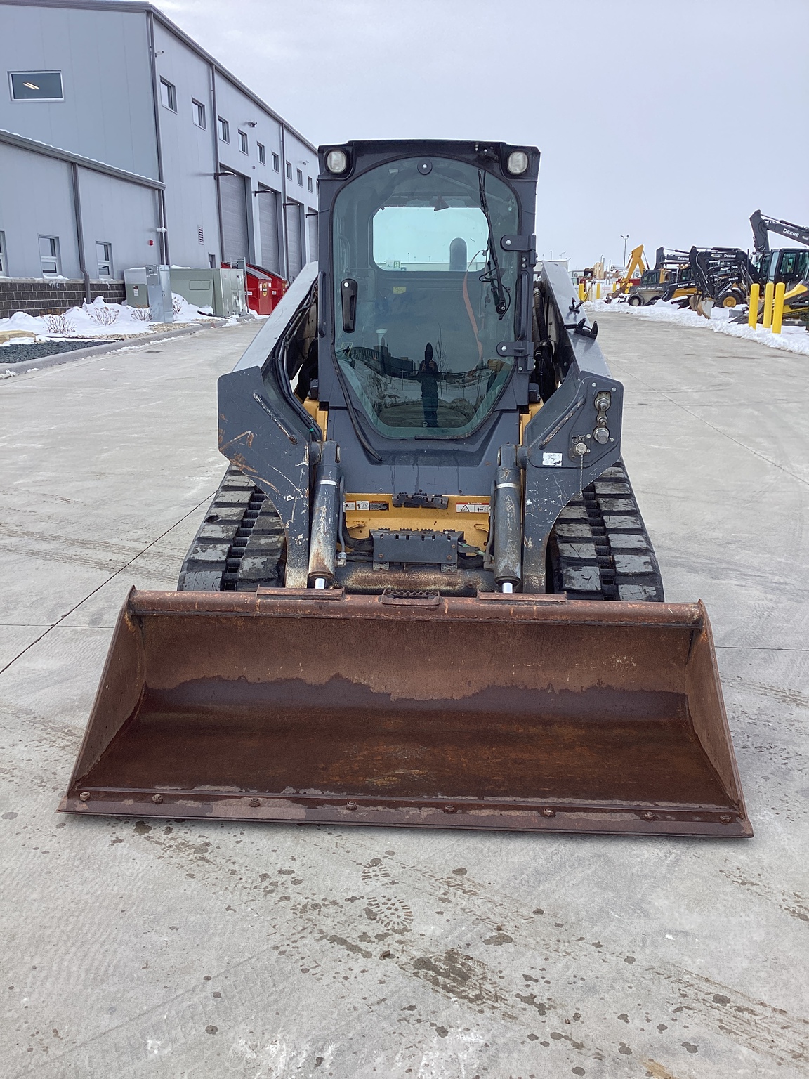 2018 John Deere 333G Image 8