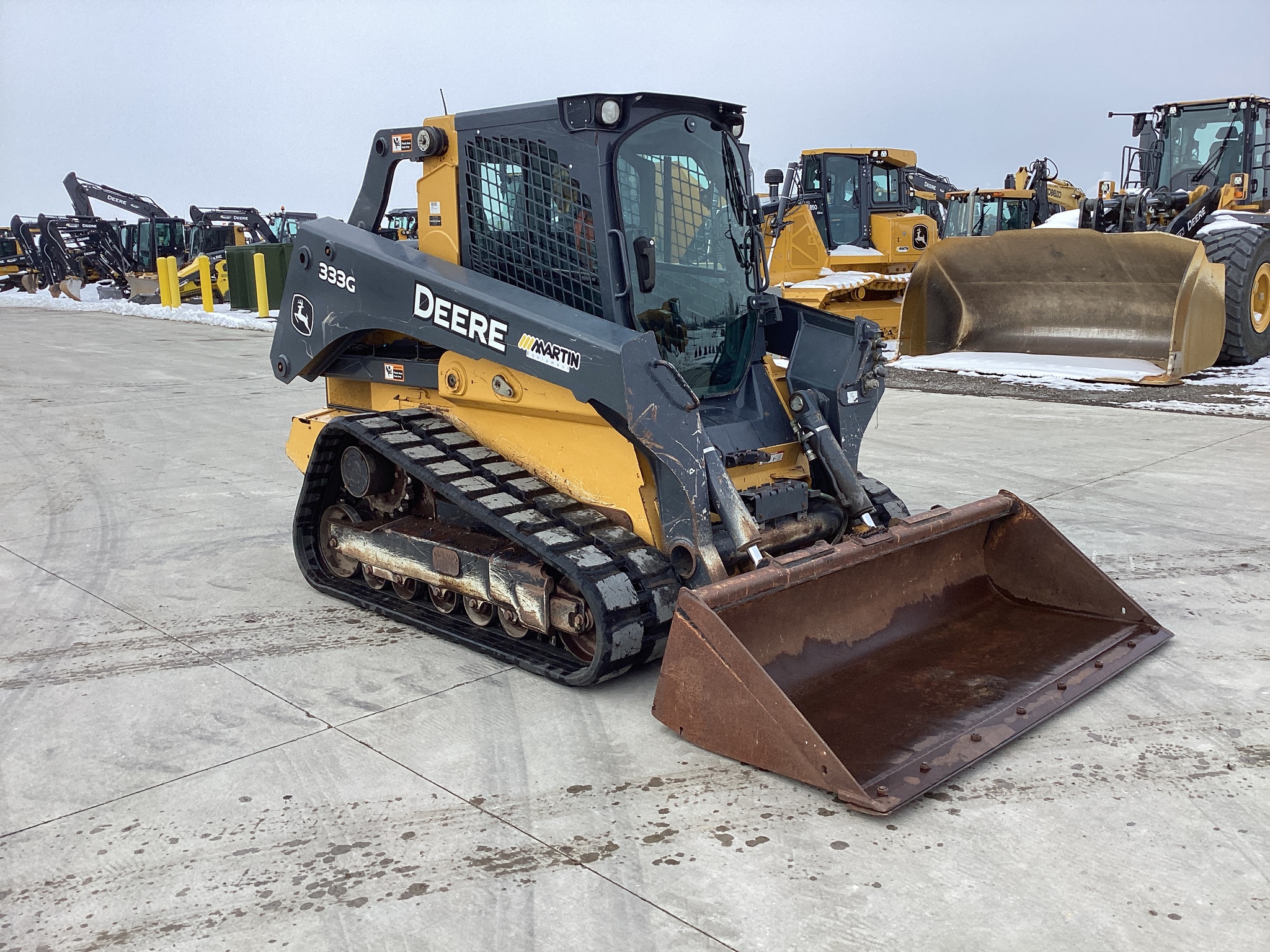 2018 John Deere 333G Image 4