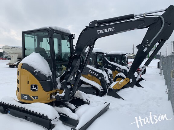 Photo of 2024 John Deere 35 P