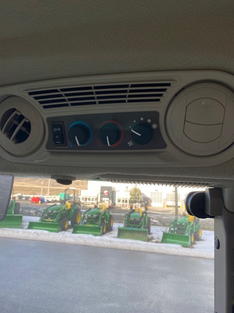 2024 John Deere 5105M Image 12