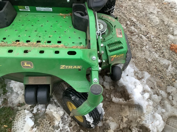 Photo of 2024 John Deere Z920M