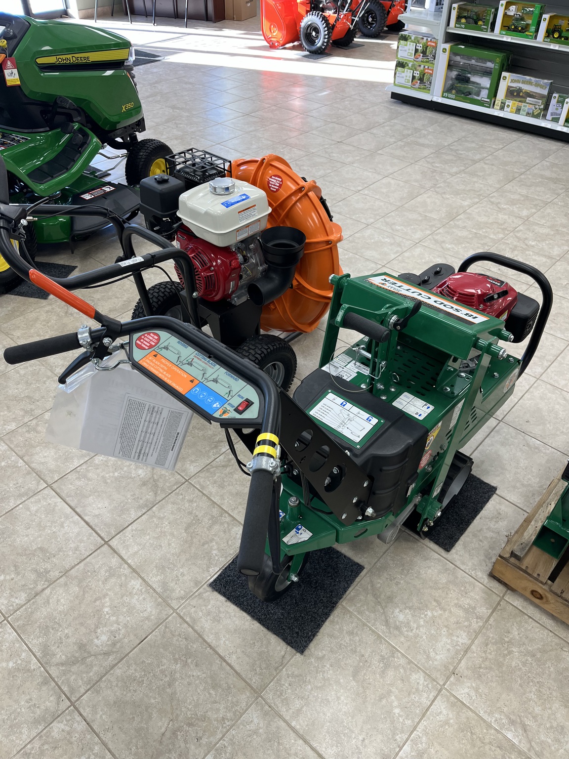 2025 Billy Goat SC181H Image 2