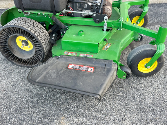 2023 John-Deere 661R