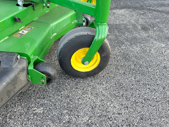 2023 John-Deere 661R