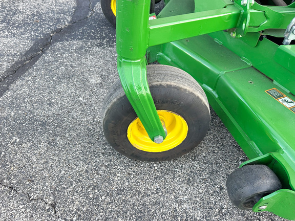 2023 John-Deere 661R