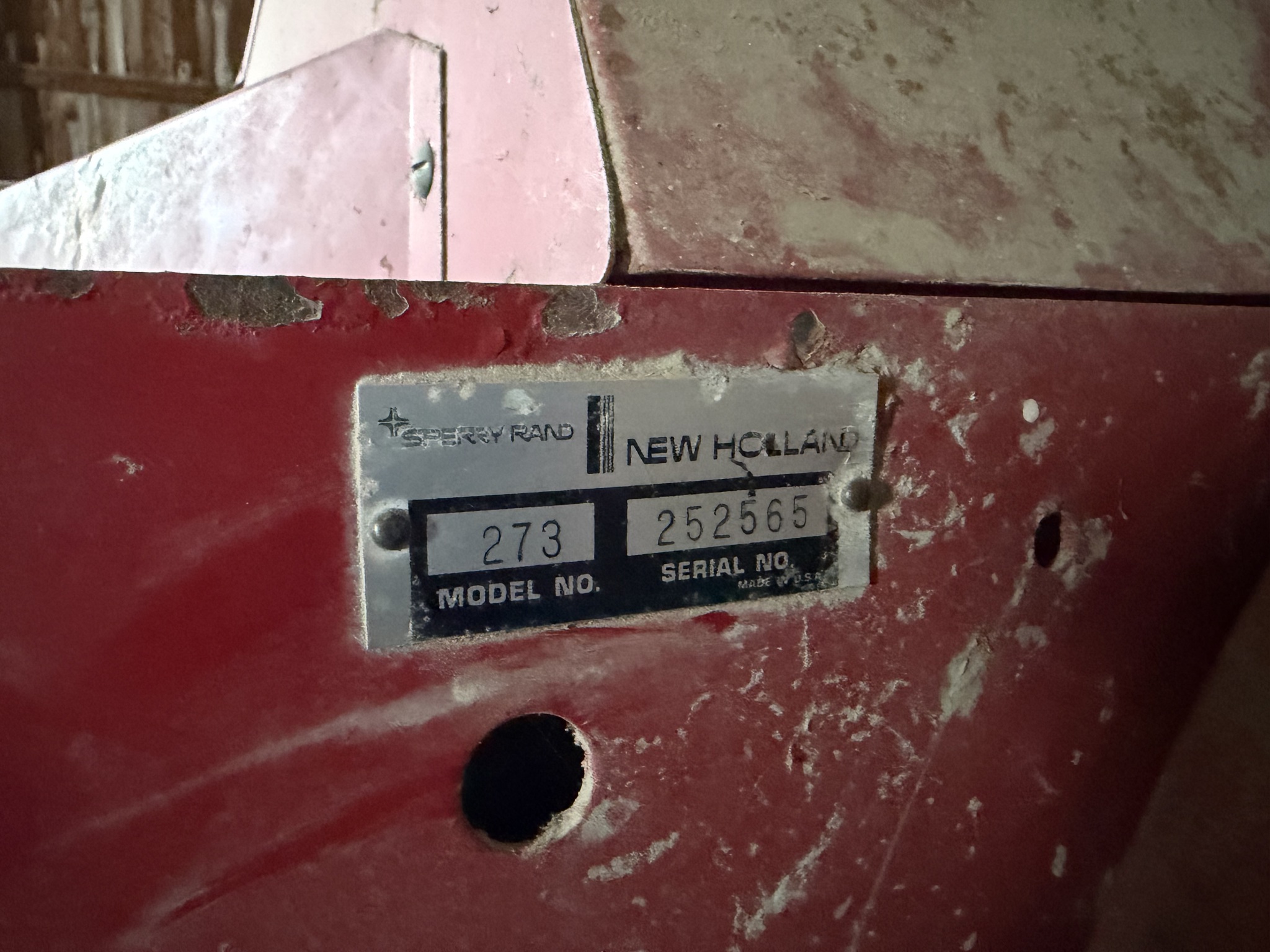 1973 New Holland 273 Image 18