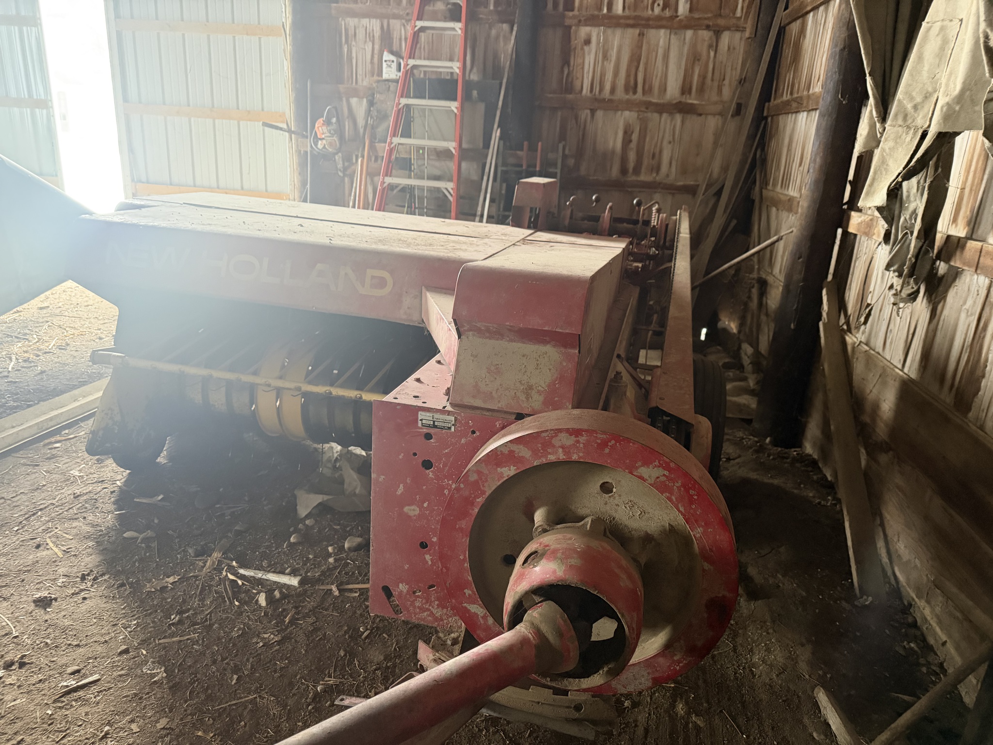 1973 New Holland 273 Image 4