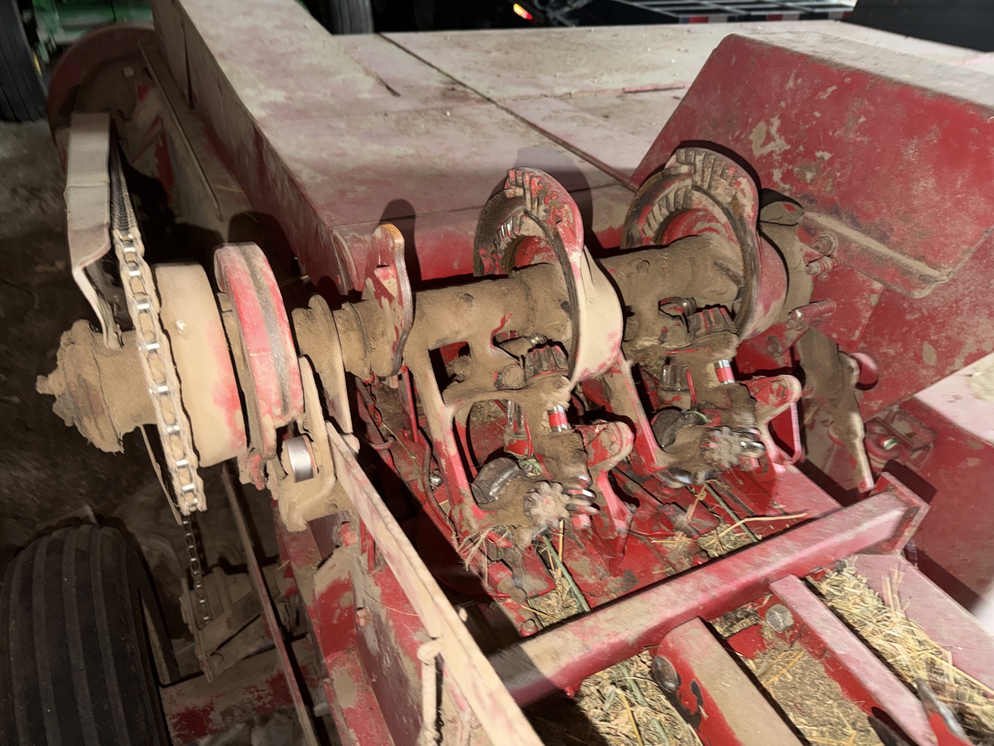 1973 New Holland 273 Image 11