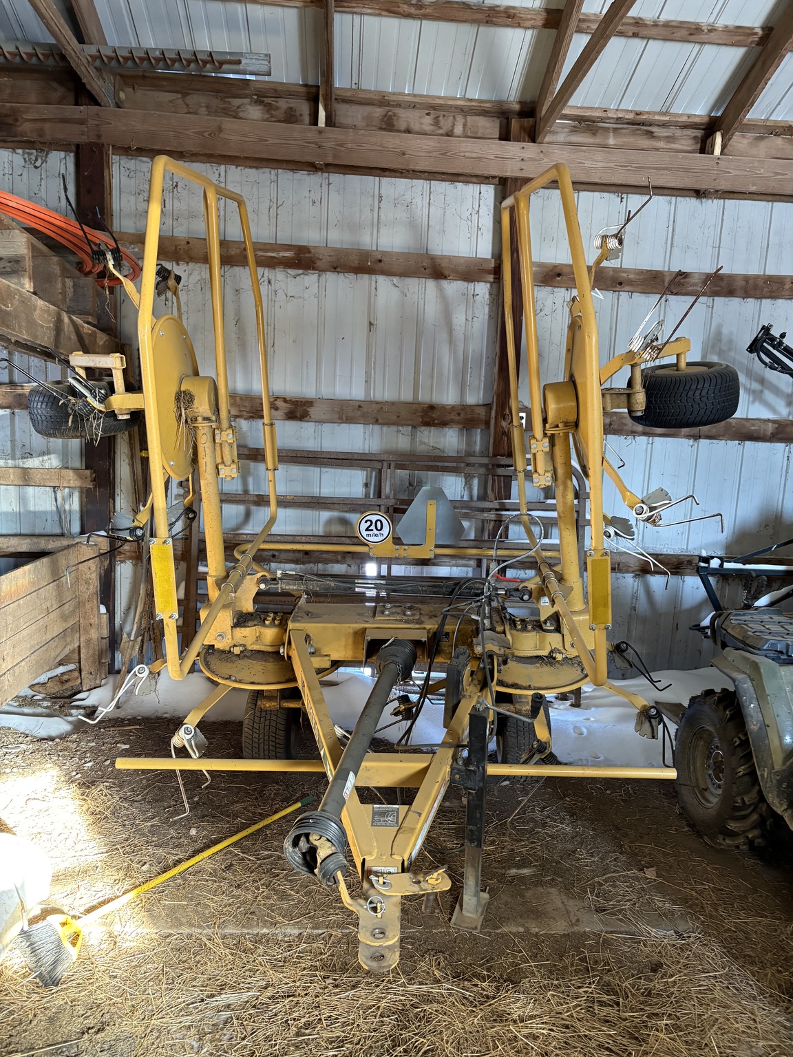 Used 2021 Vermeer TE1710 Tedders at Koenig Equipment in Greensburg, IN - PhotoXL0