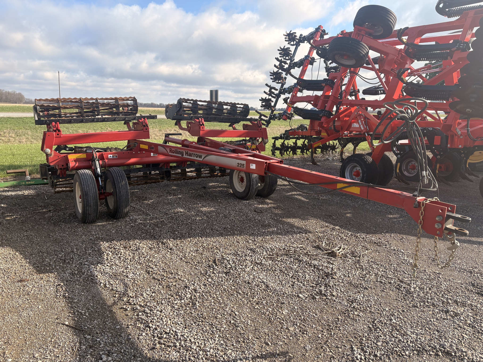 Unverferth 225 Image 1