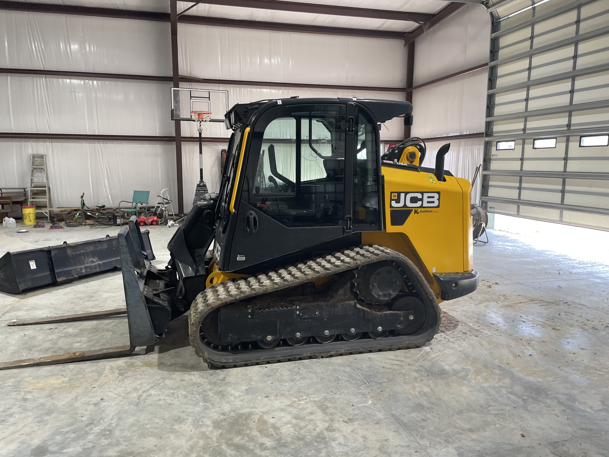  2024 JCB 3TS-8T at Heritage Tractor in Baldwin City, KS