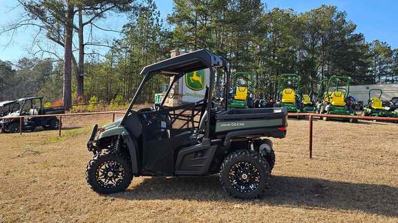 2025 John Deere XUV590M GATOR-2