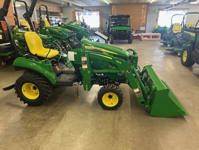 New In-Stock 2025 John Deere 1023E Compact Utility Tractors at Koenig Equipment in Bloomington, IN - PhotoXL1