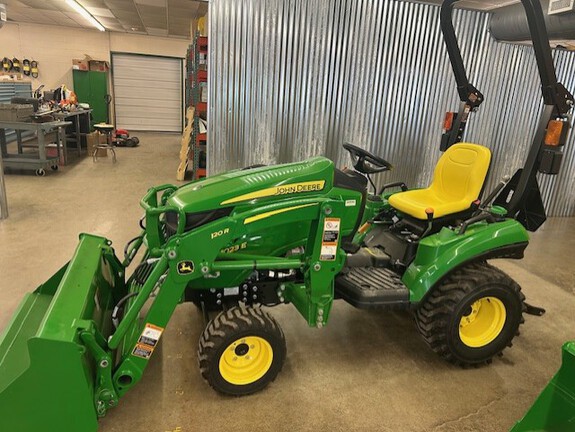 New In-Stock 2025 John Deere 1023E Compact Utility Tractors at Koenig Equipment in Bloomington, IN - Photo9