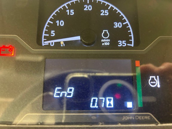 New In-Stock 2025 John Deere 1023E Compact Utility Tractors at Koenig Equipment in Bloomington, IN - Photo11