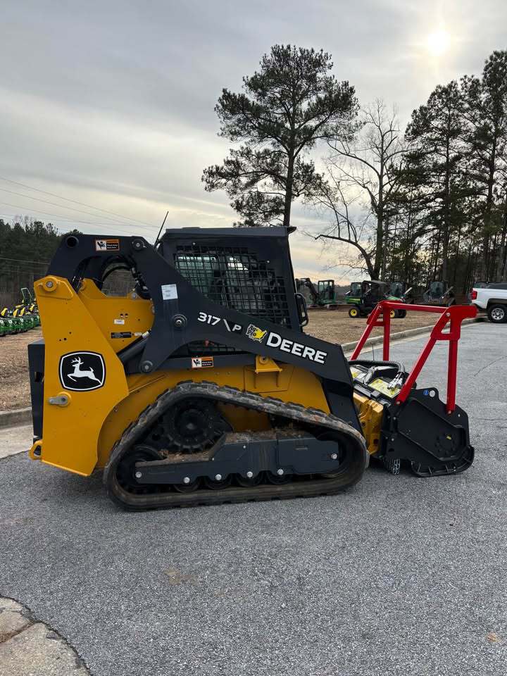 2025 John Deere 317 P equipped with a 49-inch SEPPI Forestry Mulcher Image 6