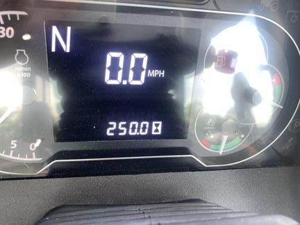 2024 John Deere 5100E Photo 3