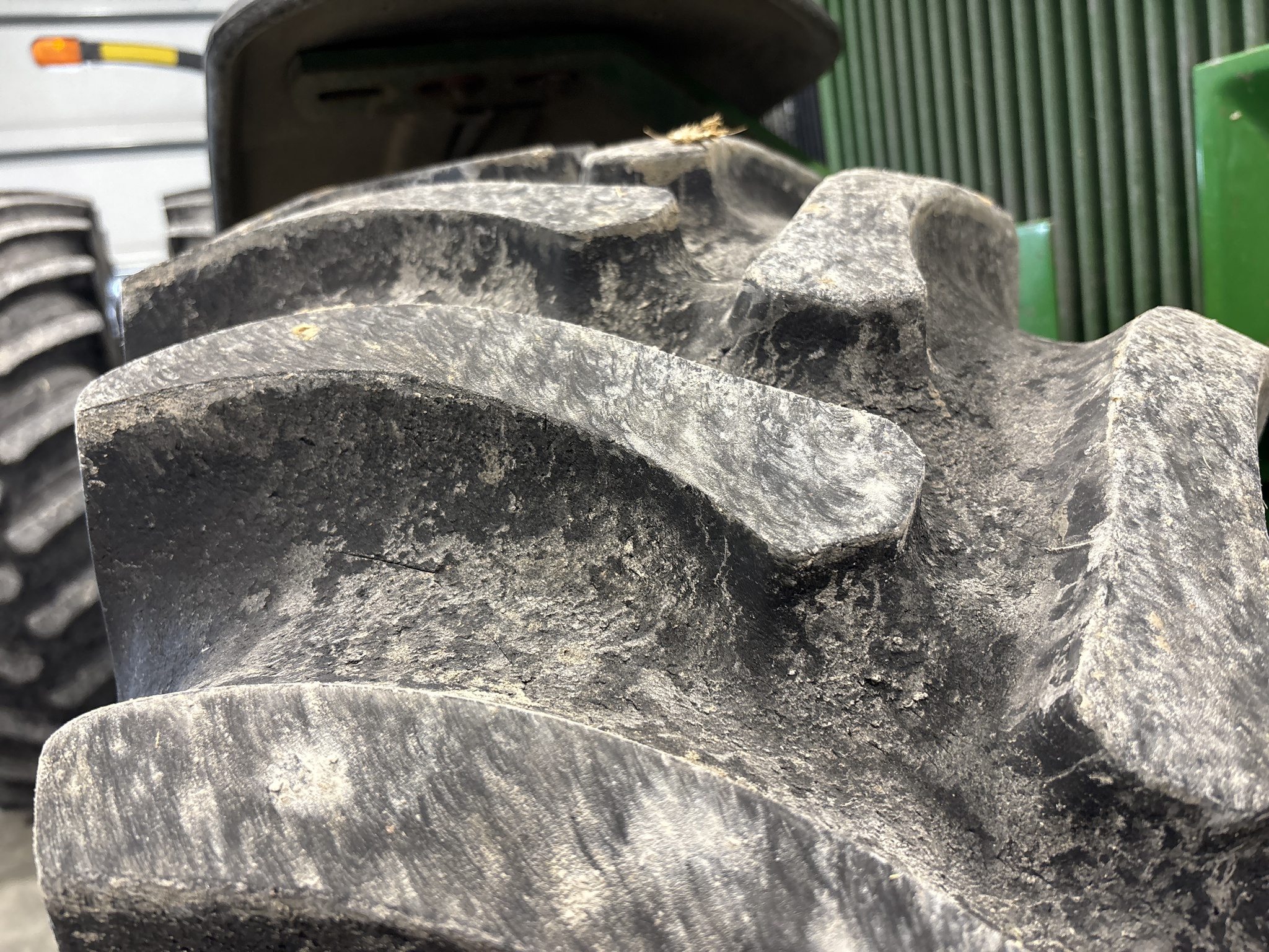 Used 1991 John Deere 4955 Row Crop Tractors at Koenig Equipment in Anna, OH - PhotoXL9