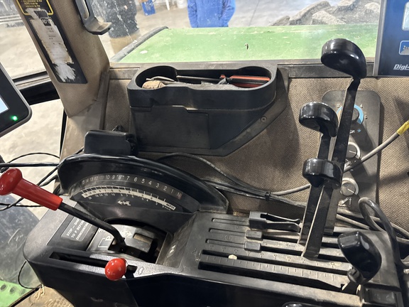 Used 1991 John Deere 4955 Row Crop Tractors at Koenig Equipment in Anna, OH - Photo26