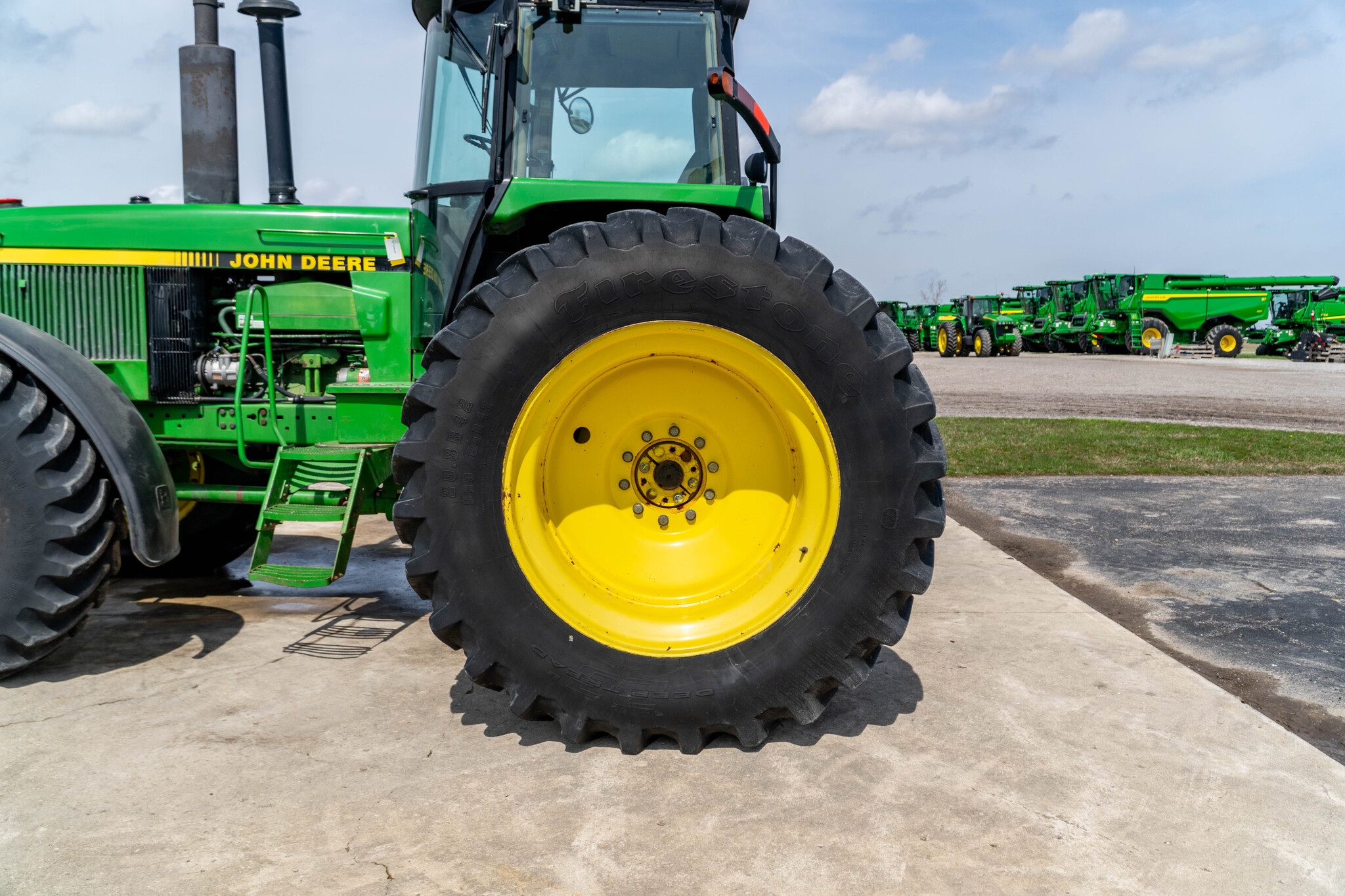 Used 1991 John Deere 4955 Row Crop Tractors at Koenig Equipment in Anna, OH - PhotoXL9